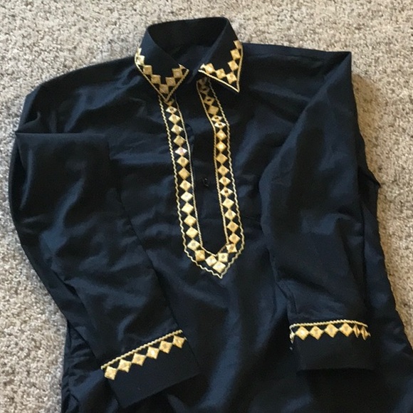 Kurti - Picture 1 of 2